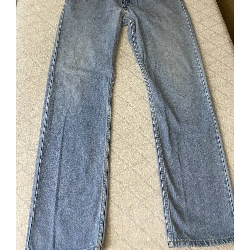 Vintage Levi’s 505 Light Blue Straight Leg Jeans Men’s Size 34W 34L